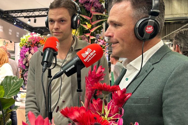 Gesprek op de Trade Fair... Samenwerking in planten