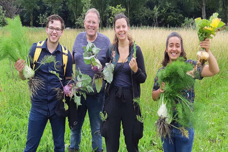 Studenten op 'buitenland excursie' bij ABZ Seeds