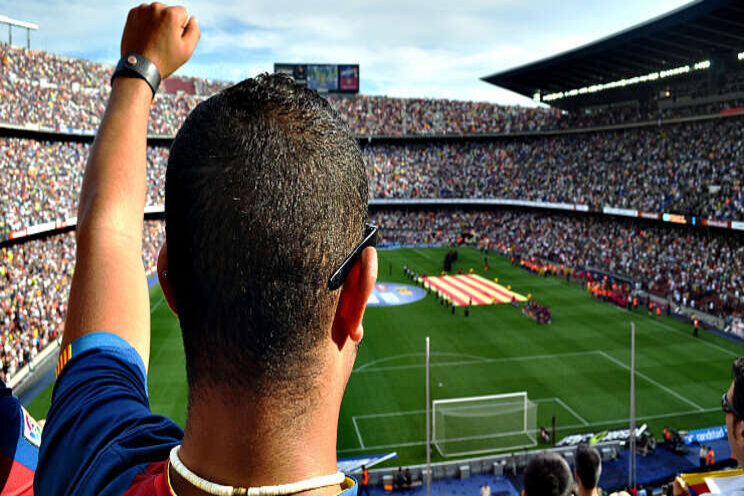 Naam cannabisbedrijf op Camp Nou?